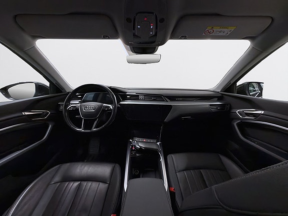 Audi Q8 11 of 22