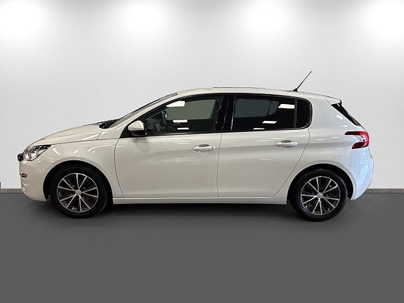 Peugeot 308 4 of 19