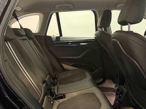 BMW X1 7 of 18