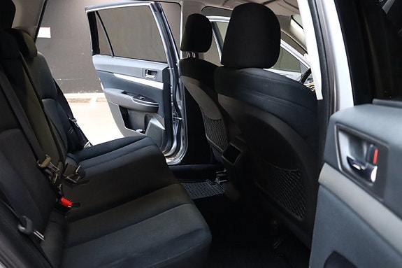 Subaru Outback 14 of 25