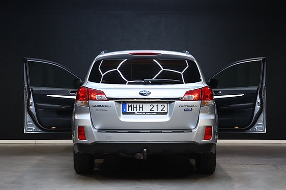 Subaru Outback 6 of 25