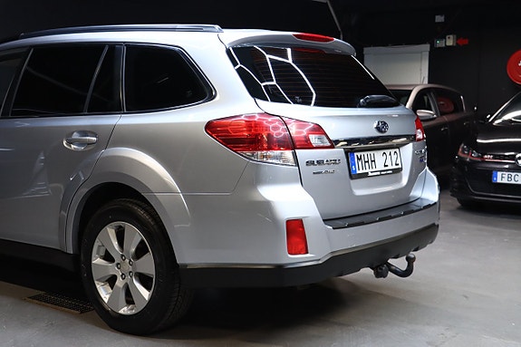 Subaru Outback 7 of 25