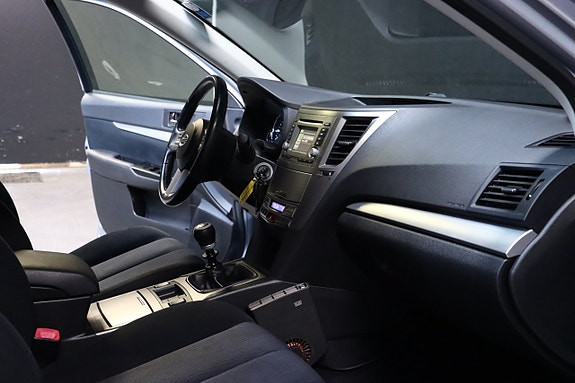 Subaru Outback 10 of 25