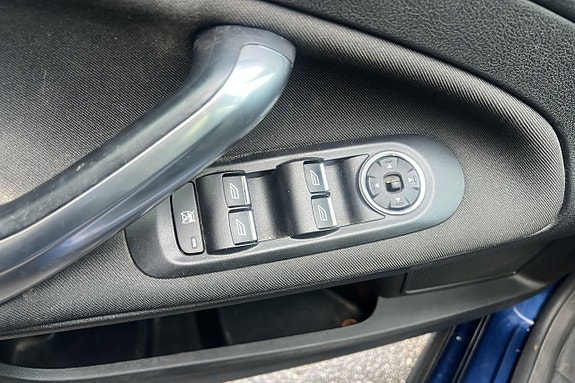 Ford Mondeo 8 of 29