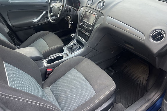 Ford Mondeo 9 of 29