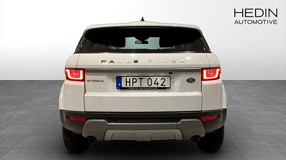Land Rover Range Rover Evoque 7 of 15