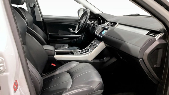 Land Rover Range Rover Evoque 3 of 15