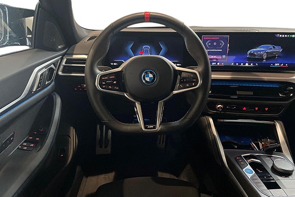 BMW i4 9 of 18