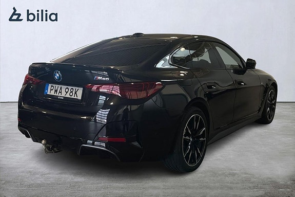 BMW i4 17 of 18