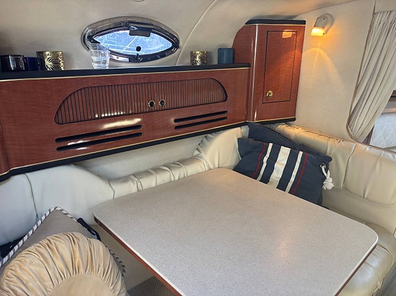 Sea Ray Sundancer 280/315 5 of 11