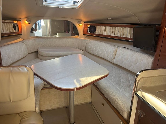 Sea Ray Sundancer 280/315 3 of 11