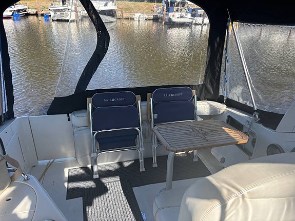 Sea Ray Sundancer 280/315 10 of 11