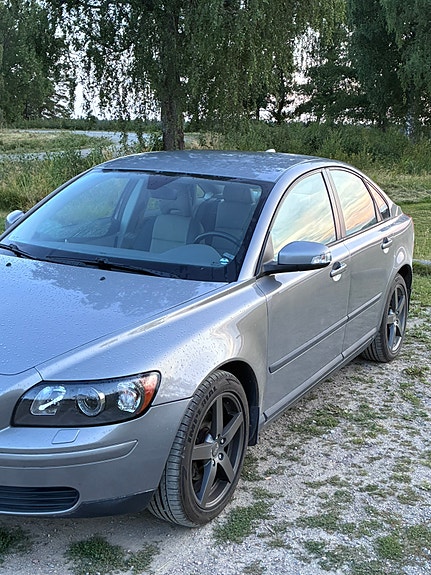 Volvo S40 5 of 7