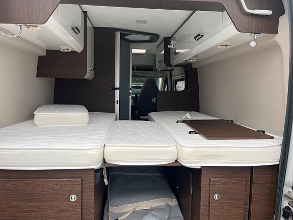 Karmann Davis 600 / Långbädd/Dieselvärme 2 of 23
