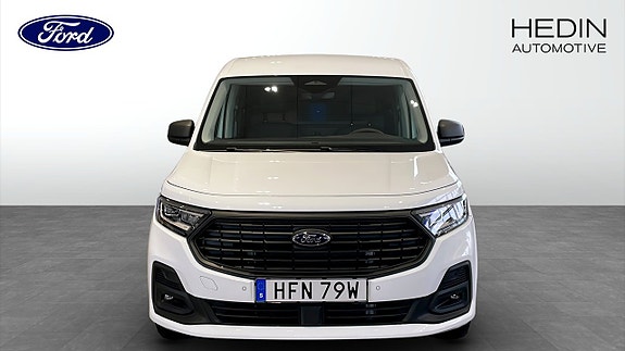 Ford Transit Connect 8 of 9