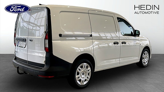 Ford Transit Connect 2 of 9