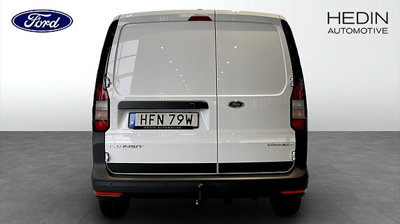 Ford Transit Connect 7 of 9