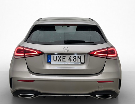 Mercedes-Benz A180 4 of 9