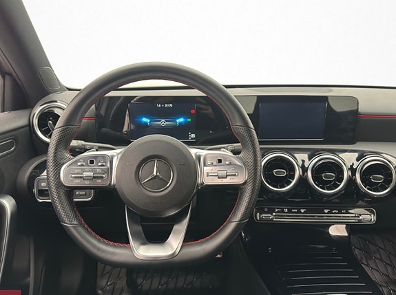Mercedes-Benz A180 5 of 9
