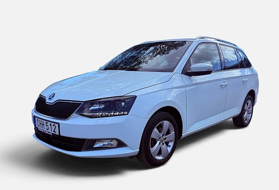 Skoda Fabia 2 of 13