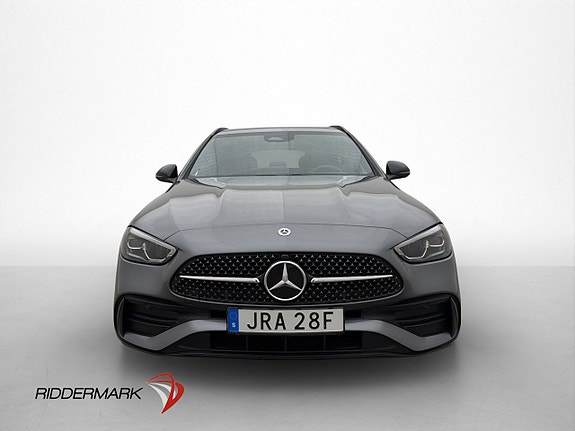 Mercedes-Benz C300 2 of 30