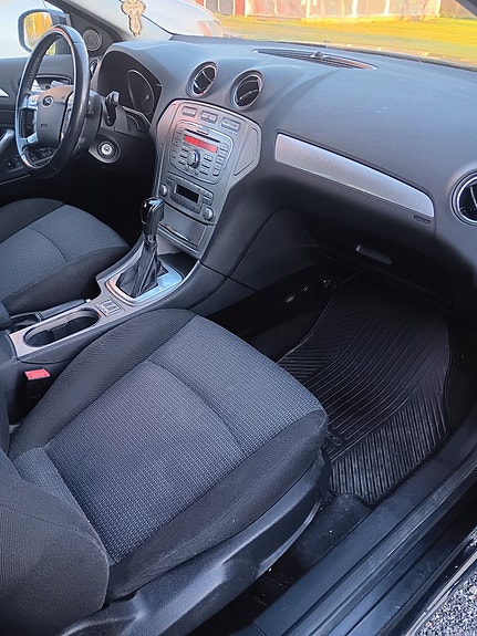 Ford Mondeo 5 of 7