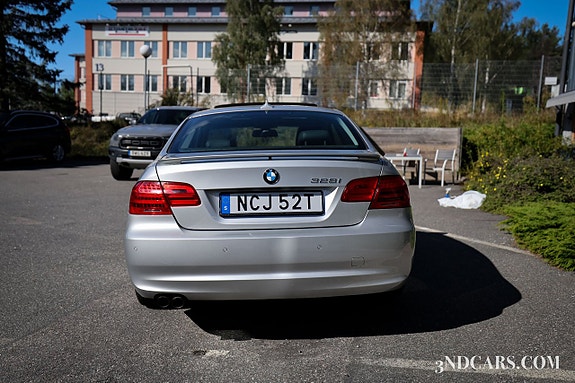 BMW 328i 5 of 15