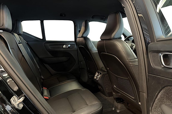 Volvo XC40 20 of 22