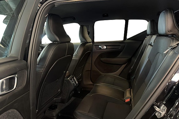 Volvo XC40 21 of 22