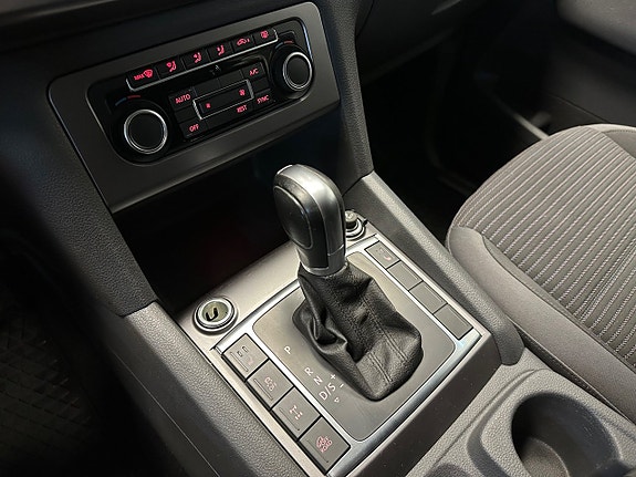 Volkswagen Amarok 26 of 30