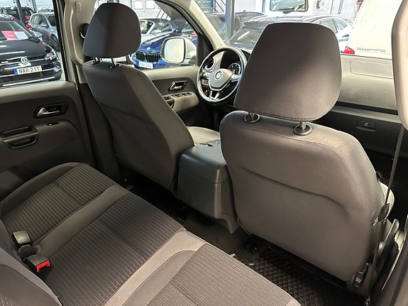 Volkswagen Amarok 20 of 30