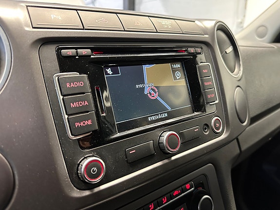 Volkswagen Amarok 28 of 30