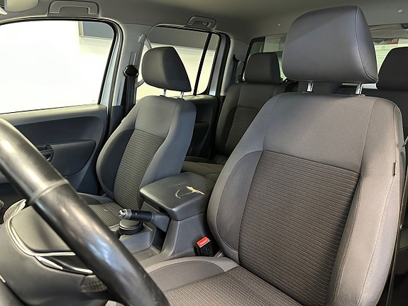 Volkswagen Amarok 17 of 30