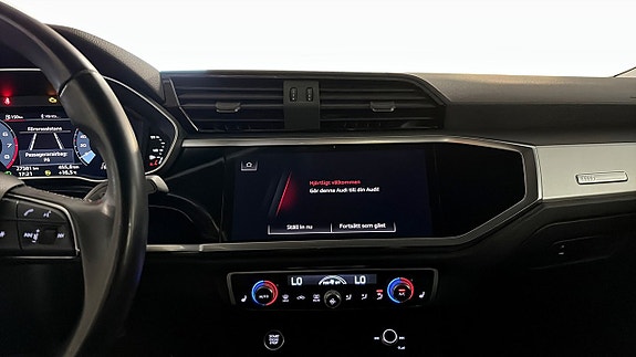 Audi Q3 9 of 16