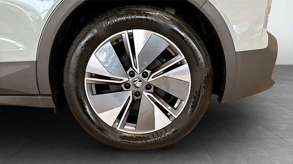 Skoda Elroq 6 of 14