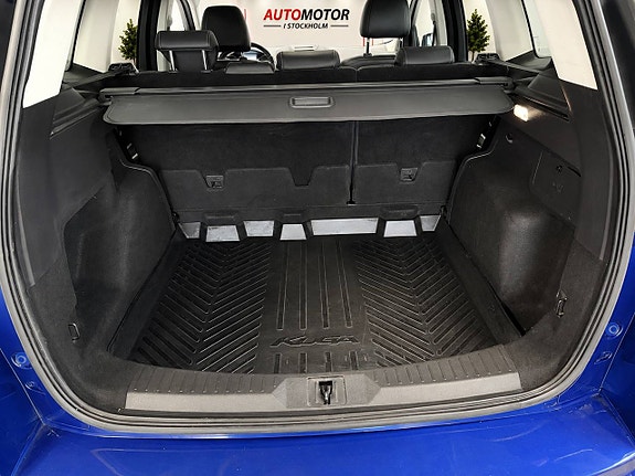 Ford Kuga 13 of 18