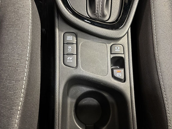 Toyota Yaris 16 of 16