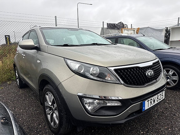 Kia Sportage 3 of 6