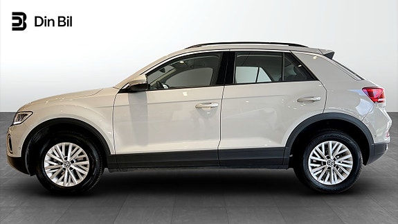 Volkswagen T-Roc 2 of 18