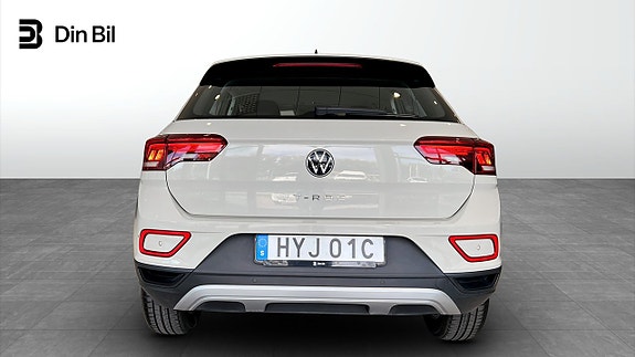 Volkswagen T-Roc 5 of 18