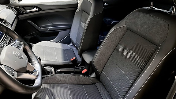 Volkswagen T-Cross 8 of 19