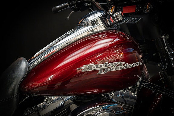 Harley-Davidson Street Glide (FLHX 103) 14 of 18