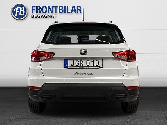 Seat Arona 7 of 23