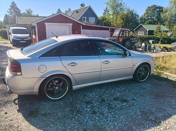 Opel Vectra 3 of 9