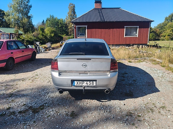 Opel Vectra 4 of 9