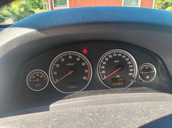 Opel Vectra 9 of 9