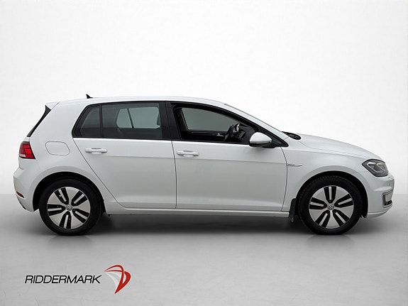 Volkswagen e-Golf VII 8 of 30