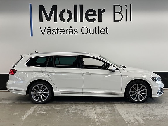 Volkswagen Passat 5 of 25