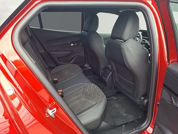 Peugeot 2008 8 of 10