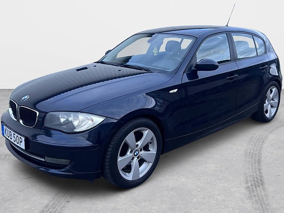 BMW 116i 2 of 20